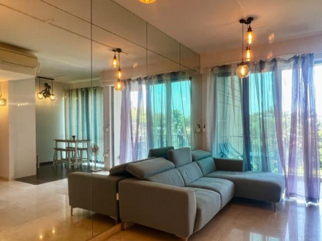 The Glades Condominium For Rent, $4,100, 1 Bed 2 Bath 667 sqft $6.15 psf