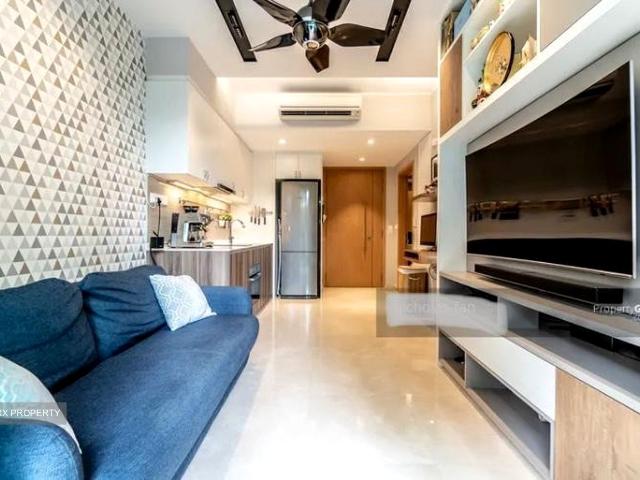 The Glades D16, Condominium
