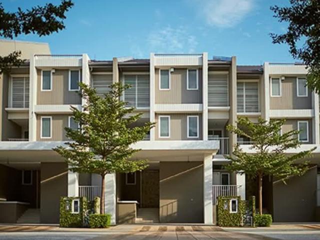 The Glades, Putra Heights, Subang Jaya