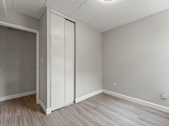 The Graham Bell Apartments 3 Bedroom Apartment for Rent at 24 24, Brantford, ON N3T None
