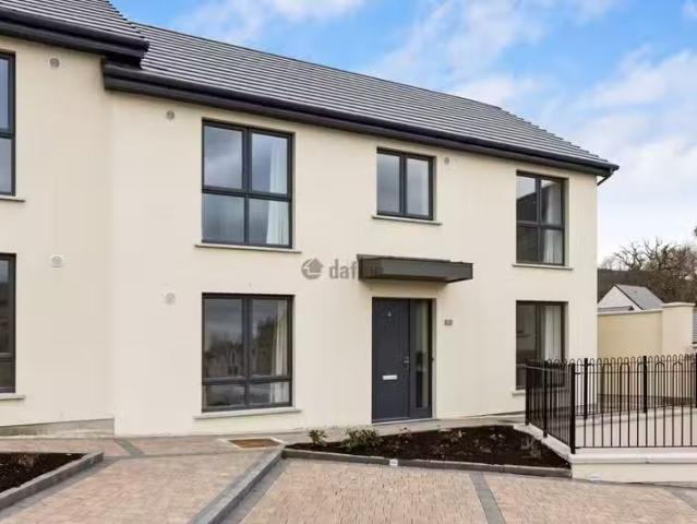 The Green, Foggie Field, Bray, Co. Wicklow is for rent