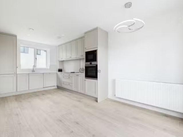 The Green, Foggie Field, Bray, Co. Wicklow is for rent
