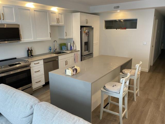 The Green Lantern Apartments 1 Bedroom Apartment for Rent at 1585 Barrington St, Halifax, NS B3J 1Z8 Downtown Halifax
