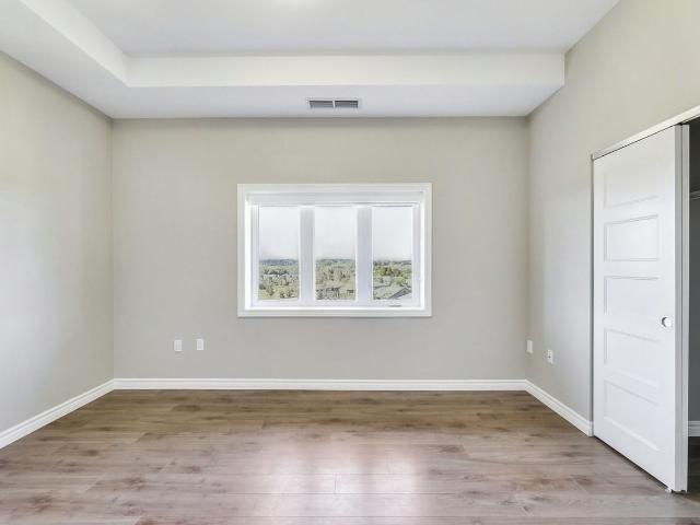 The Greens of Sally Creek Apartments 1 Bedroom Apartment for Rent at 325 Lakeview Dr, Woodstock, ON N4T 0K5