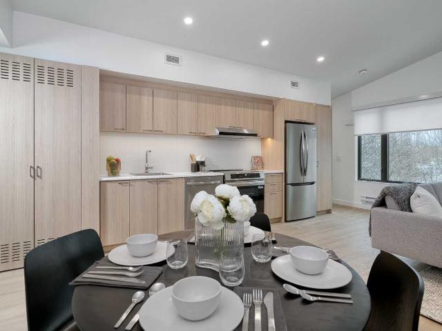 The Grove 2 Bedroom Apartment for Rent at 175 Oxford St, Orillia, ON L3V 1H4