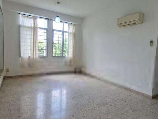 The Daffodil D16, Apartment