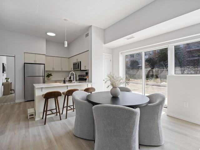 The Deanwood 3 Bedroom Apartment for Rent at 70 Dean Ave, Barrie, ON L4N 9J1 Painswick South