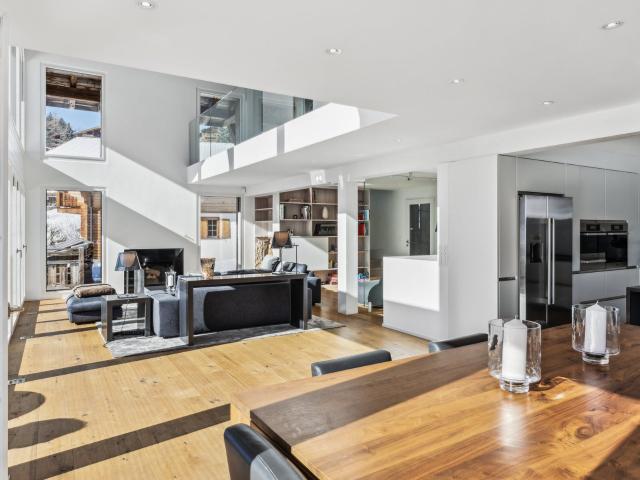 The dream exists! Luxurious contemporary chalet with panoramic views! Dreamo. Ch