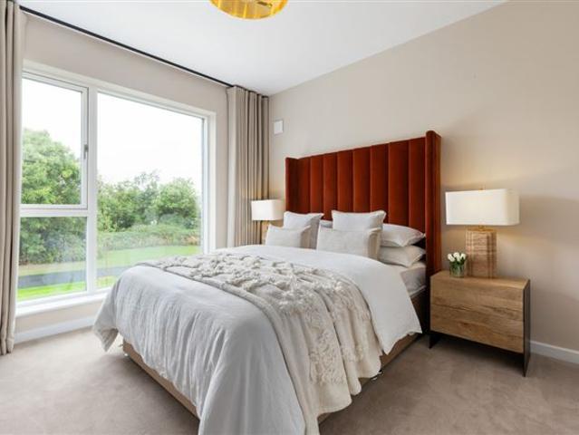 The Dunlin, Skylark, St Marnocks Bay, Portmarnock, County Dublin Noel Kelly Auctioneers Ltd 4927 MyHome. Ie Residential
