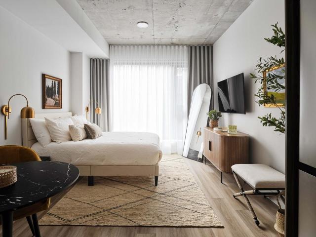 THE EMMY 1 Bedroom Apartment for Rent at 75 Slater St, Ottawa, ON K1P 0E6 Downtown Ottawa