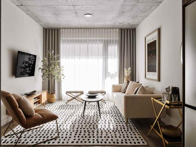 THE EMMY 2 Bedroom Apartment for Rent at 75 Slater St, Ottawa, ON K1P 0E6 Downtown Ottawa