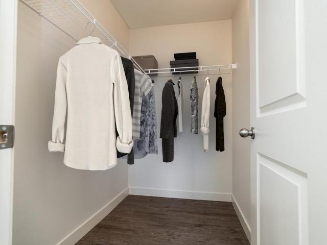 The Edge 1 Bedroom Apartment for Rent at 76 Festival Dr, Winnipeg, MB R3K 2J3 Westwood