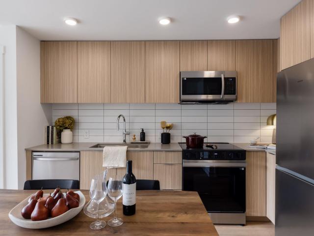 The Elms 2 Bed + Den Apartment for Rent
