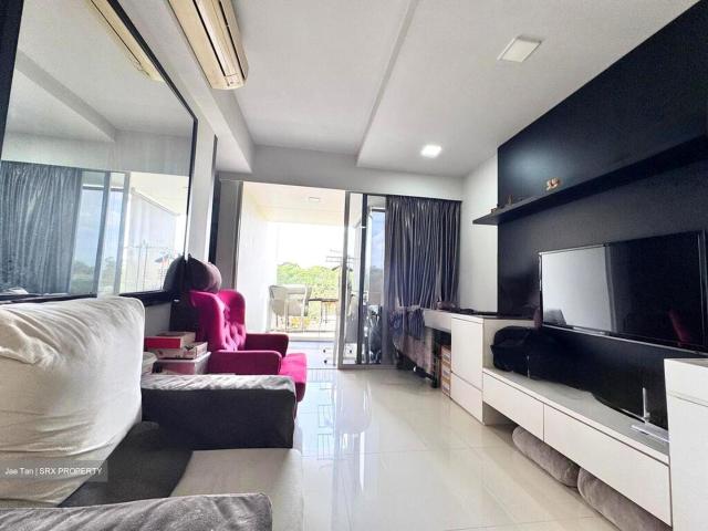 The Estuary D27, Condominium