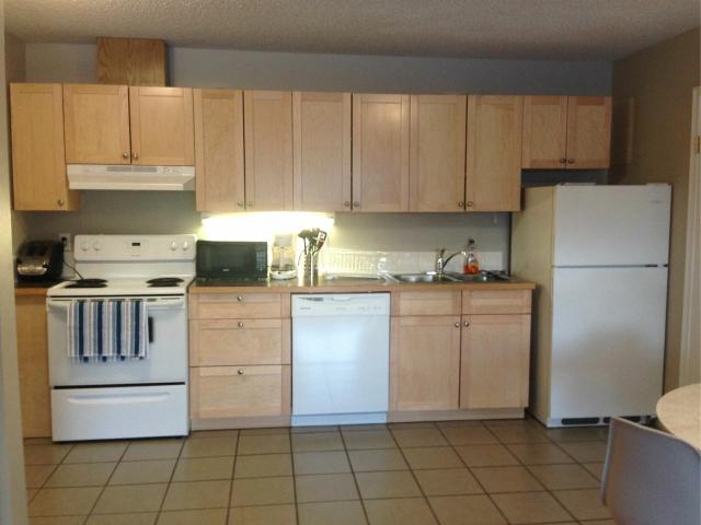 The Executive Apartments 2 Bedroom Apartment for Rent at 4920 54 Ave, Yellowknife, NT X1A 1H7