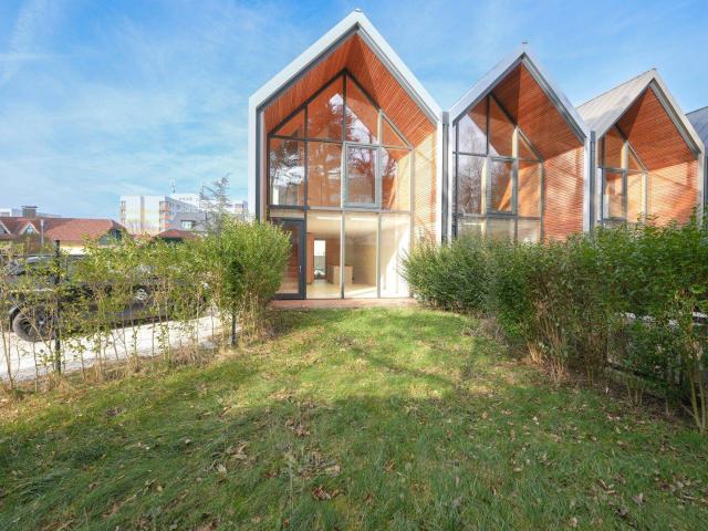 THE FOUR Reihenhausanlage im Scandi Style H10