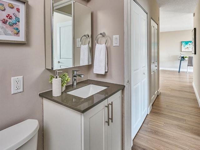 The Faircrest 1 Bedroom Apartment for Rent at 1833 Frobisher Lane, Ottawa, ON K1G 0E8 Riverview