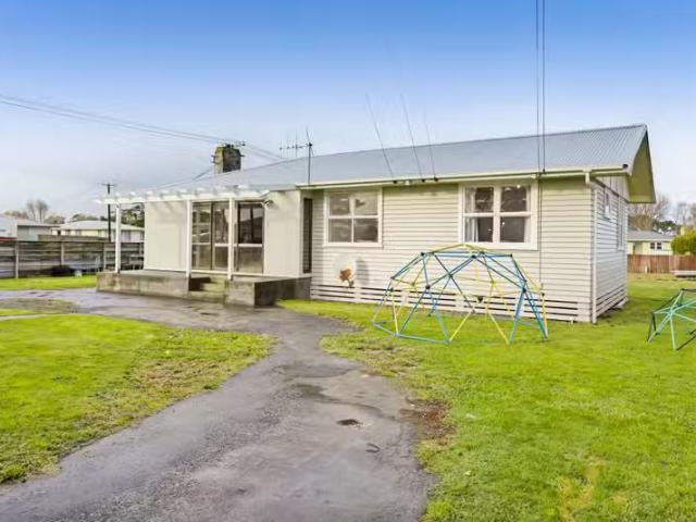 THE FAMILY HOME YOU'VE BEEN WAITING FOR First National Real.