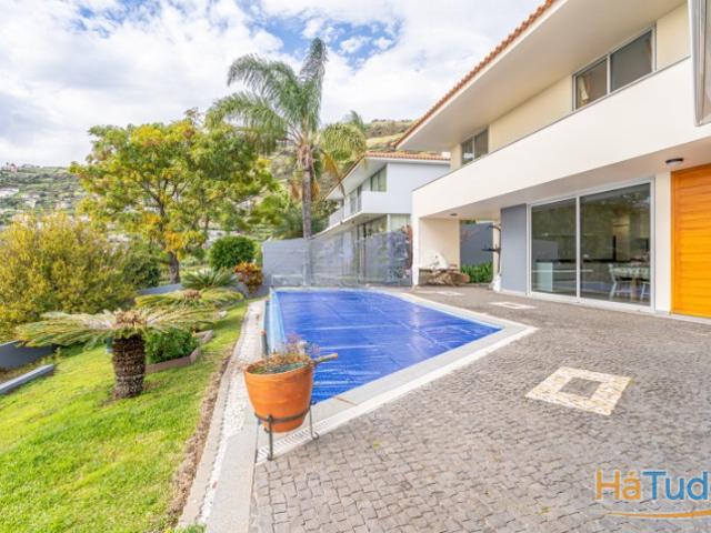 THE FANTASTIC VILLA ? Madeira Island ? exclusive property | 26064059264
