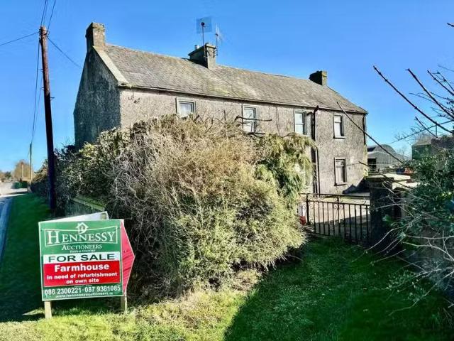 The Farmhouse, Kilclooney, Moyne, Athnid, Co. Tipperary, E41DY.