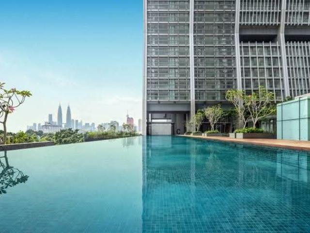 The Fennel, Sentul