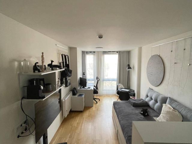 THE FIZZ Brigittenau: Large Apartment Top View – Vertragsübernahme + Möbel Bonus