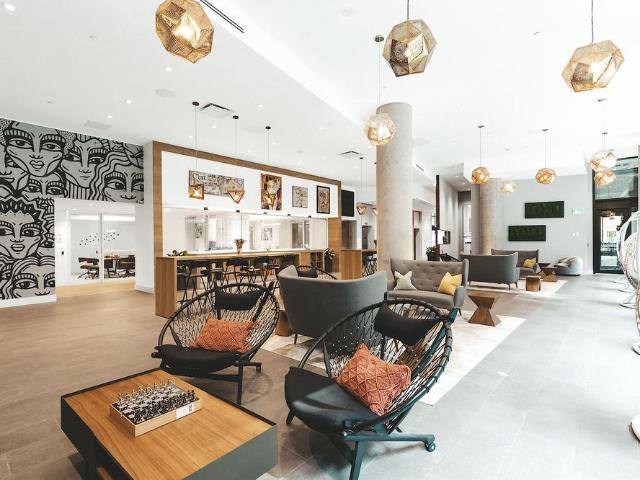 The First Community Building in MTL