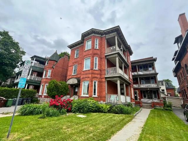 The Franklin Apartments