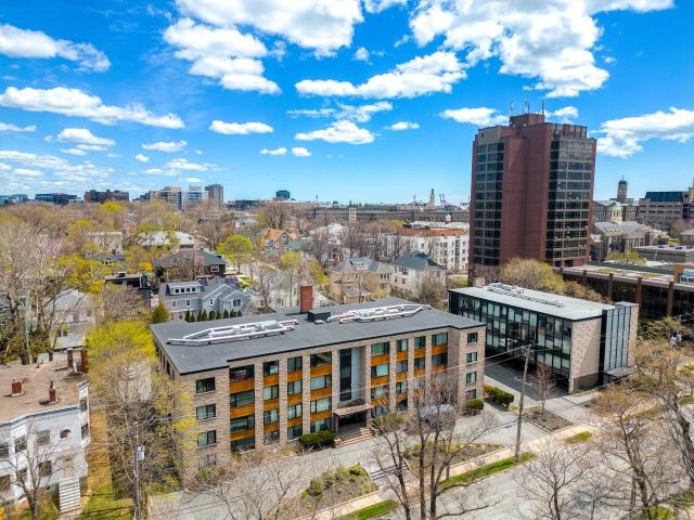 The Kingsford 1 Bedroom Apartment for Rent at 1585 Oxford St, Halifax, NS B3H 3Z3