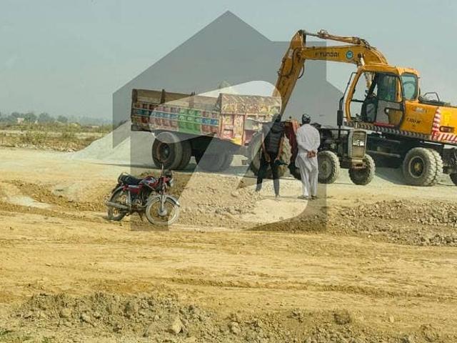 The Hottest location Of LDA City Direct Access To NEAR 200 FEET CHENAB ROAD