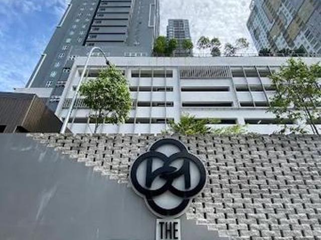 The Holmes Bandar Tun Razak For Sale3R2B 2CP