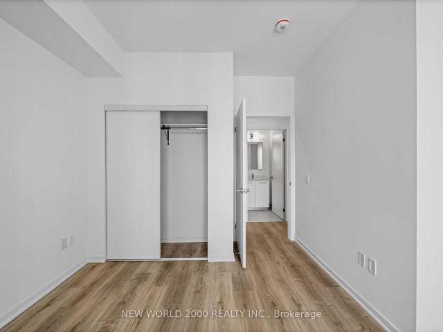 The Hampton 2 Bedroom Apartment for Rent at 101 Roehampton Ave, Toronto, ON M4P 2W2 North Toronto