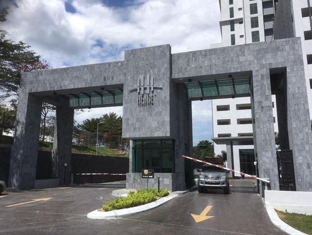 The Henge Kepong 3R2B Balcony Hill View nx MRT AEON Kiara Bay