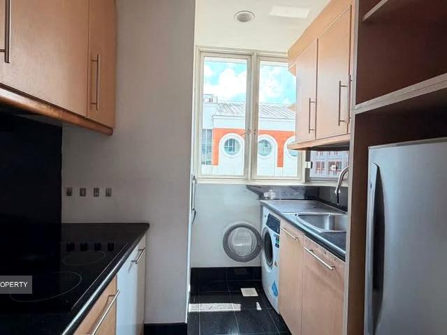 The Hermitage D10, Apartment
