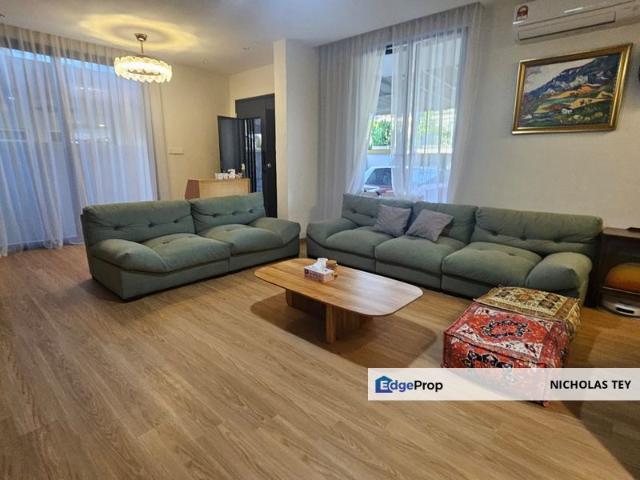 The Hills @ Horizon Hills 3 Storey Renovated Cluster House For Sale