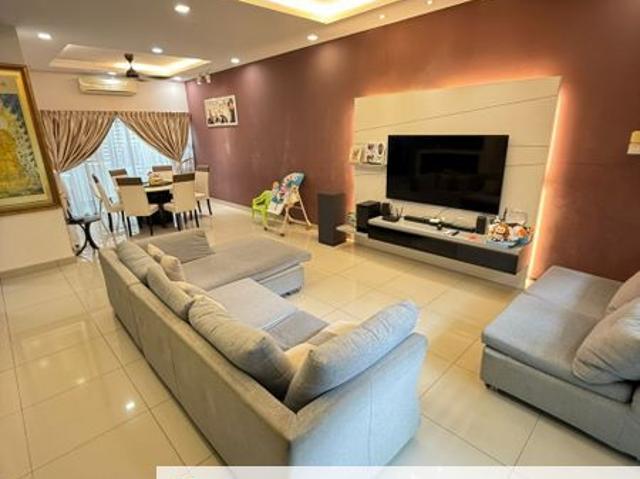 Superlink house Horizon Hills @ The Hills