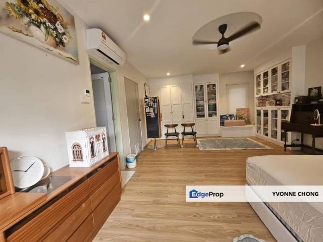 Renovated 3 storey cluster house for sale @ The Hills Horizon Hills