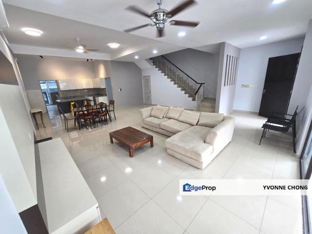 2 storey super link house for rent @ The Hills Horizon Hills