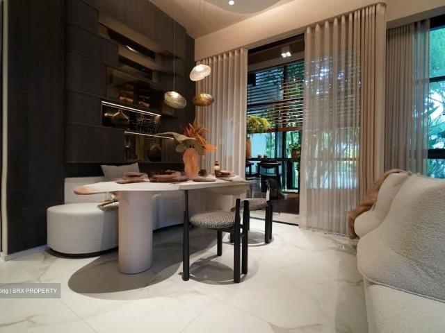 The Hillshore D5, Condominium