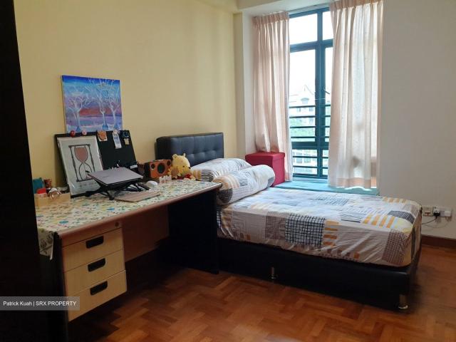 The Hillside D21, Condominium