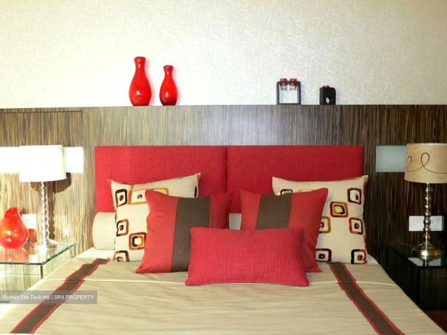 The Imperial D9, Condominium