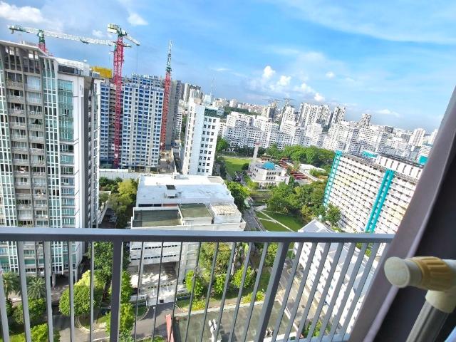 THE INTERWEAVE Condominium For Rent, $2,888, 1 Bed 1 Bath 409 sqft $7.06 psf
