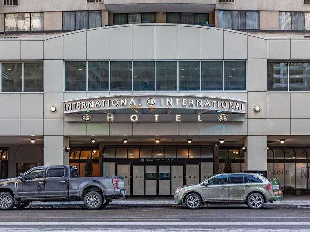 The International 2 Bedroom Apartment for Rent at 220 4 Ave Sw, Calgary, AB T2P 0H5 Downtown Calgary