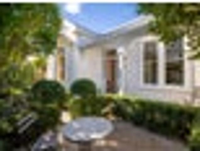 The Inner City Villa Opportunity