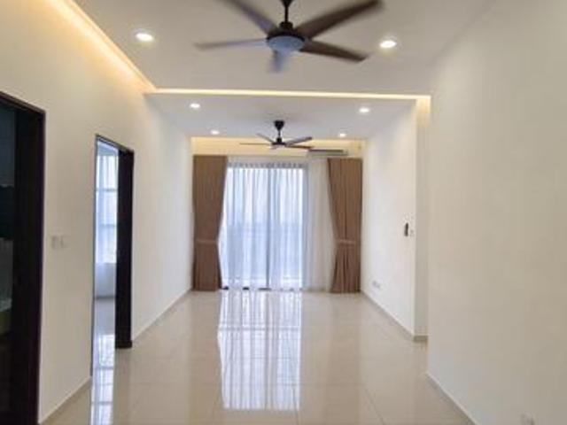 THE JALIL PUNCAK JALIL New Condo 31Bedroom with 2 Parking