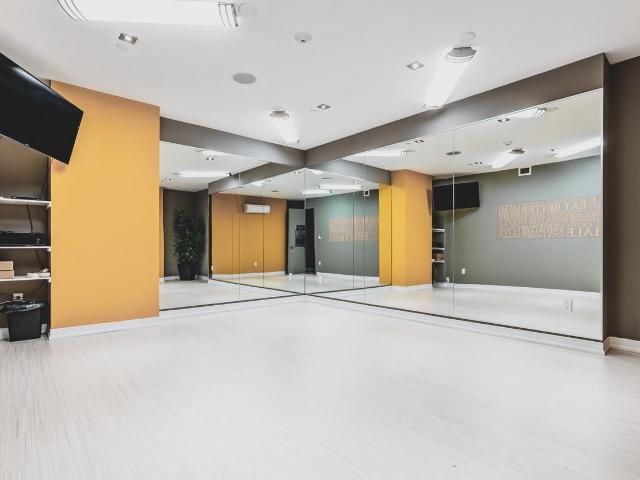 The Onyx 1 Bedroom Apartment for Rent at 29 & 29 Barrel Yards Blvd Waterloo, ON N2L 0C5 Downtown Waterloo