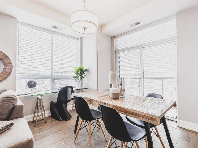 The Onyx 2 Bedroom Apartment for Rent at 29 & 29 Barrel Yards Blvd Waterloo, ON N2L 0C5 Downtown Waterloo