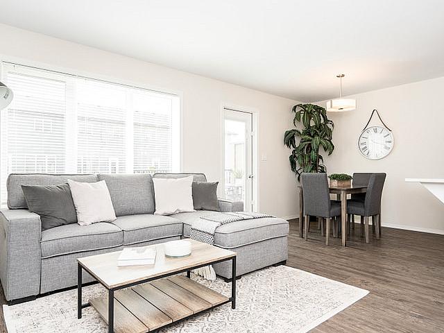 The One Townhouses 3 Bed Eve a Saint Adolphe
