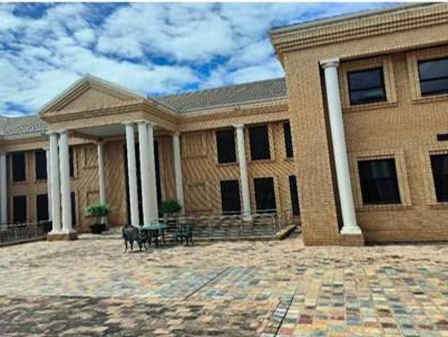 The Oak Avenue Office Park portfolio is a well established, secure commercial node located in Highve