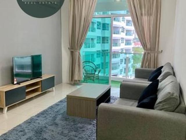 The Oasis Condo Fully furnished Renovated Well Maintain Gelugor